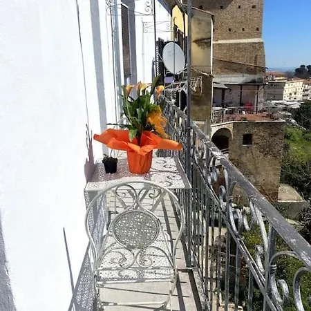 Charming Casa Bianca Centro 아파트